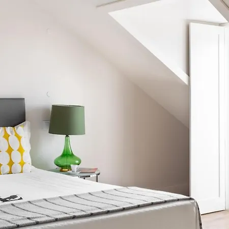 Plum Guide - Should Somebody One Day Apartment *