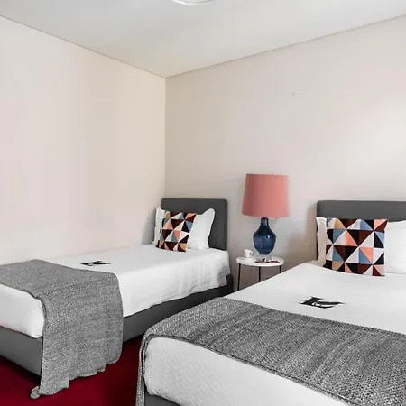 Plum Guide - Should Somebody One Day Apartment *